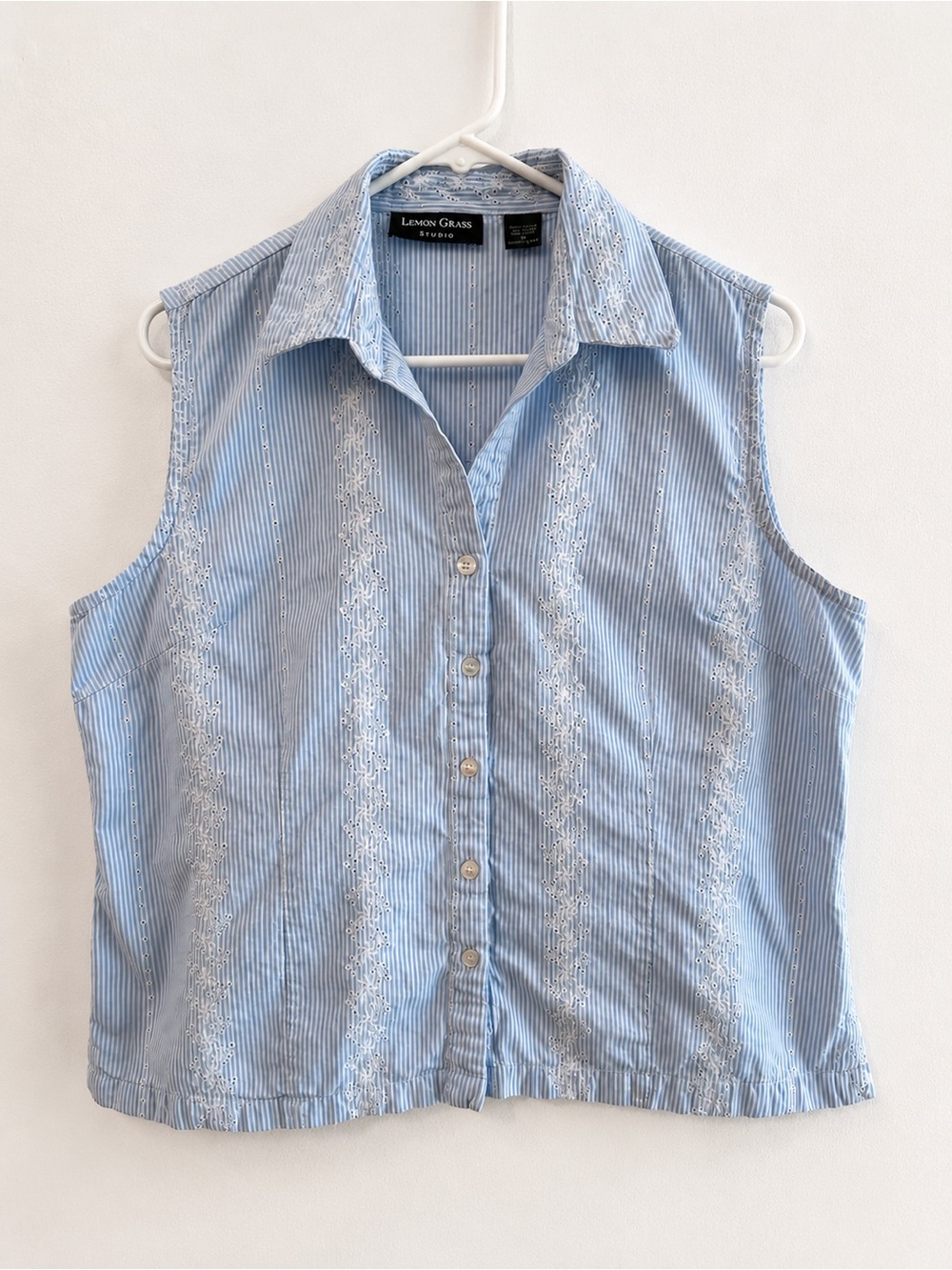 Lemon Grass Studio Blue Stripe Eyelet Sleeveless Button Front Top Size XL